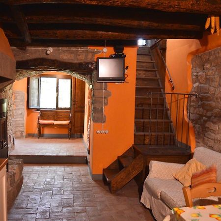 Agriturismo Vezzano Chiusi della Verna Eksteriør billede