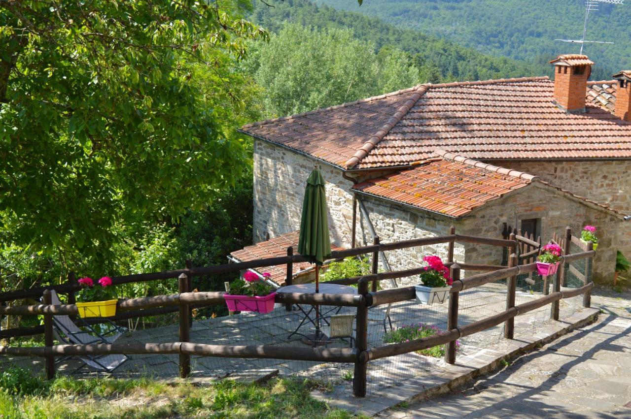 Agriturismo Vezzano Chiusi della Verna Eksteriør billede