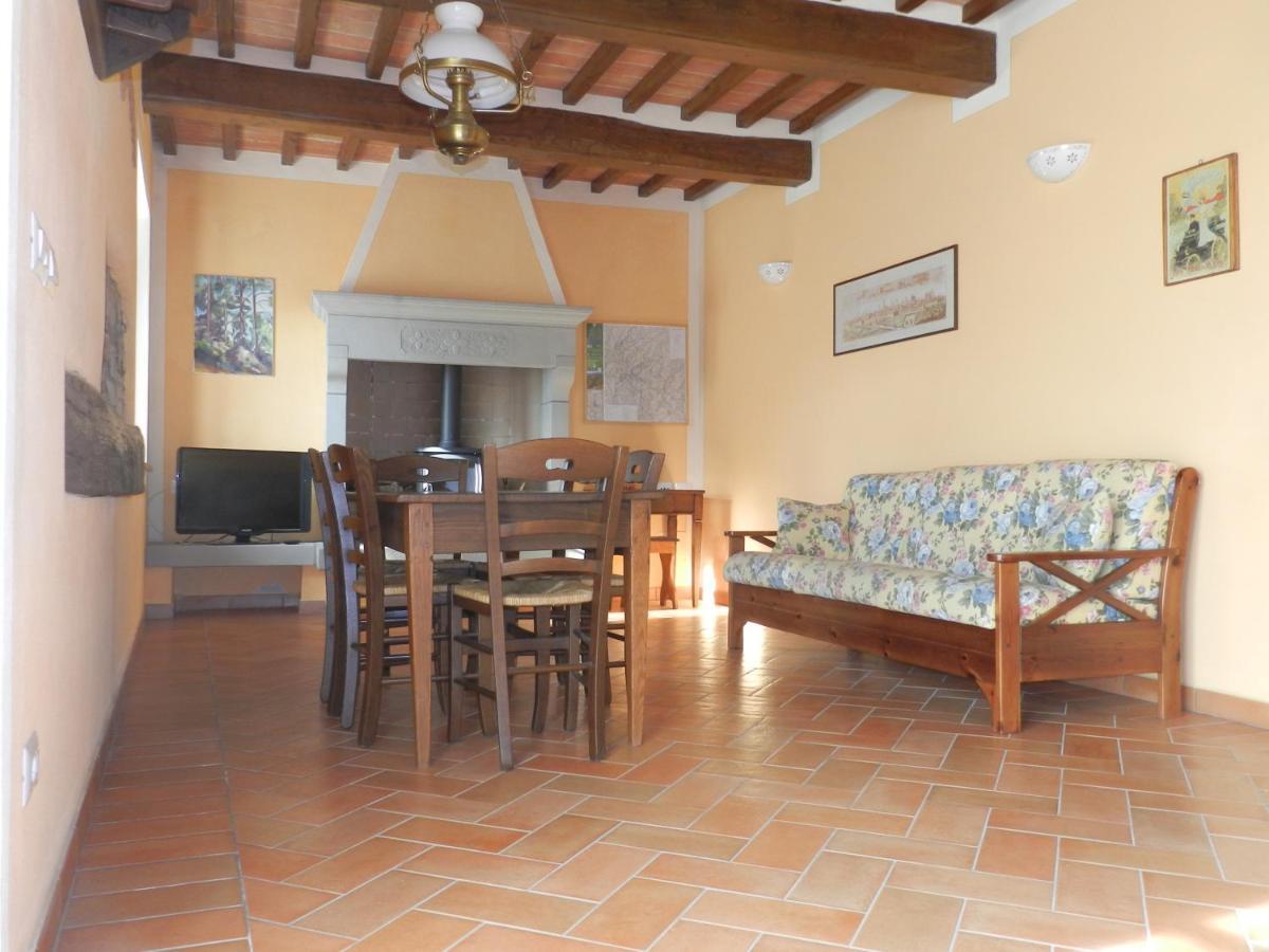 Agriturismo Vezzano Chiusi della Verna Eksteriør billede